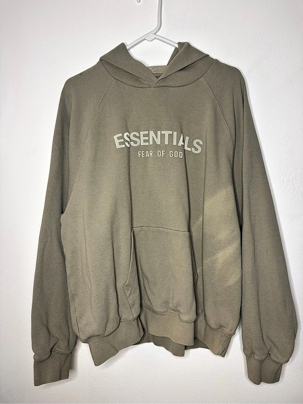 Essentials Fear of God Essentials hoodie Pullover Hoodie in Green Large Like New